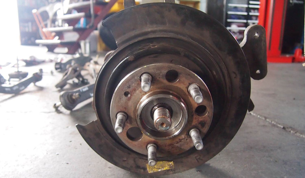 5. hub and wheel bearing assembly
